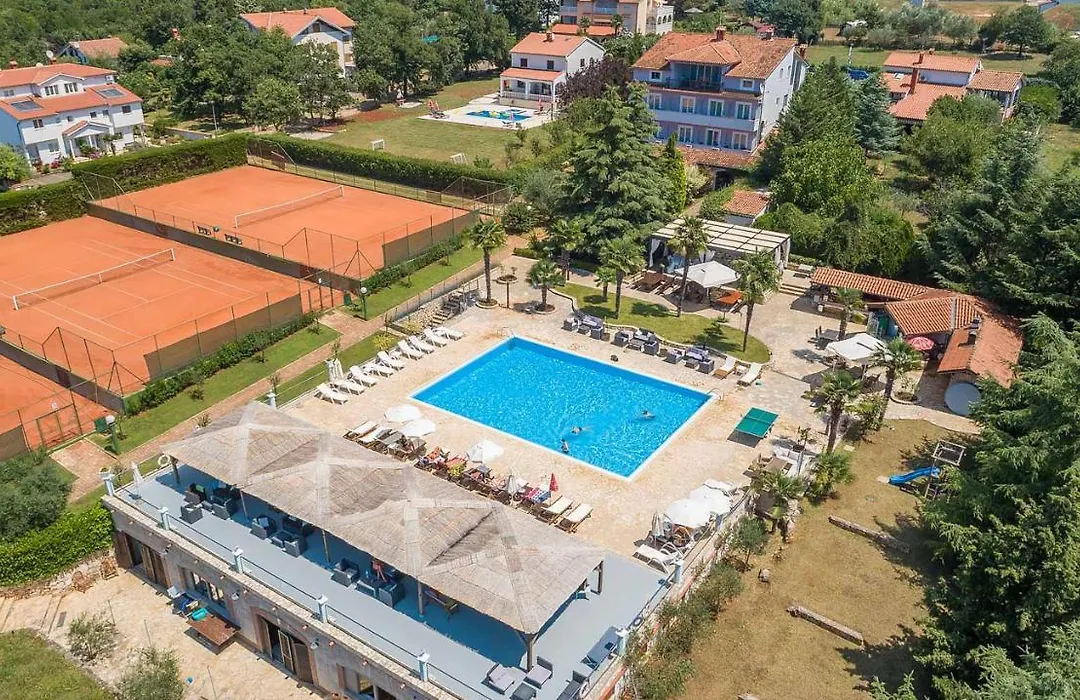 Villa Gloria-1